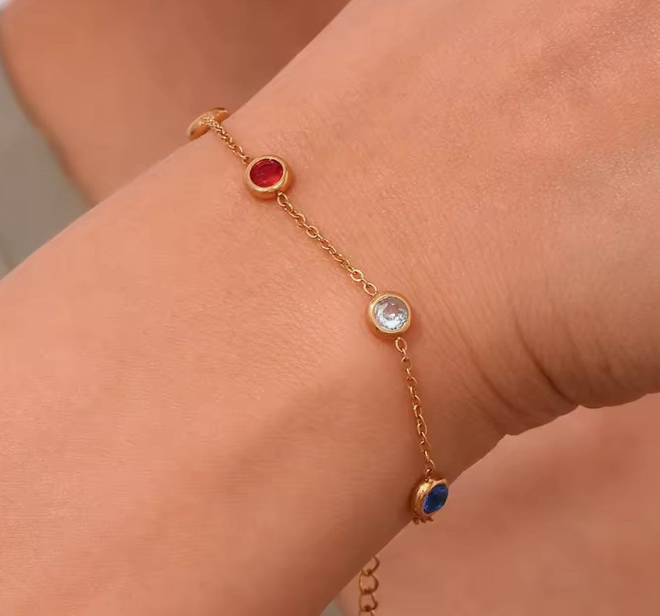 Pulsera con zirconia